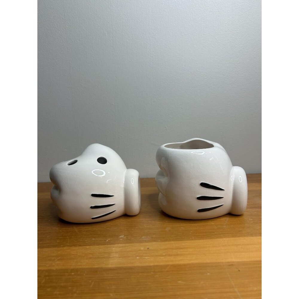 Mickey Mouse ceramic white bathroom set toothbrush holder  - tiny chip